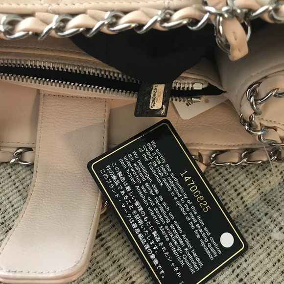 🚫sold🚫Chanel small chain me tote - Picture 5 of 7